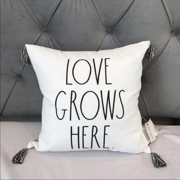 Rae Dunn Other - Rae Dunn NWT LOVE GROWS HERE Accent Pillow